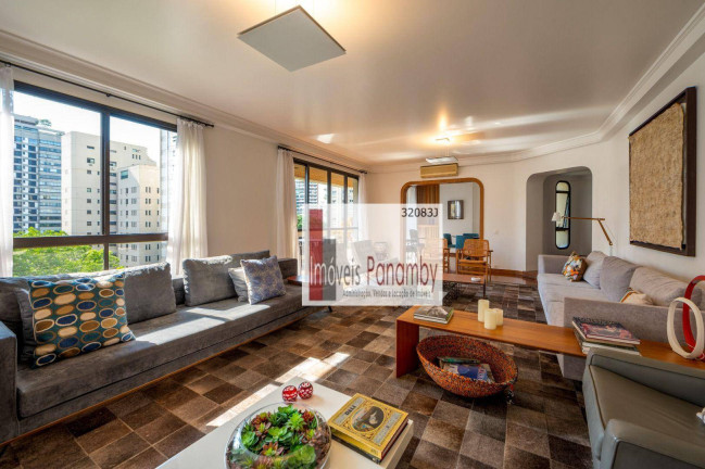 Apartamento com 3 Quartos à Venda, 375 m² em Vila Nova Conceição - São Paulo