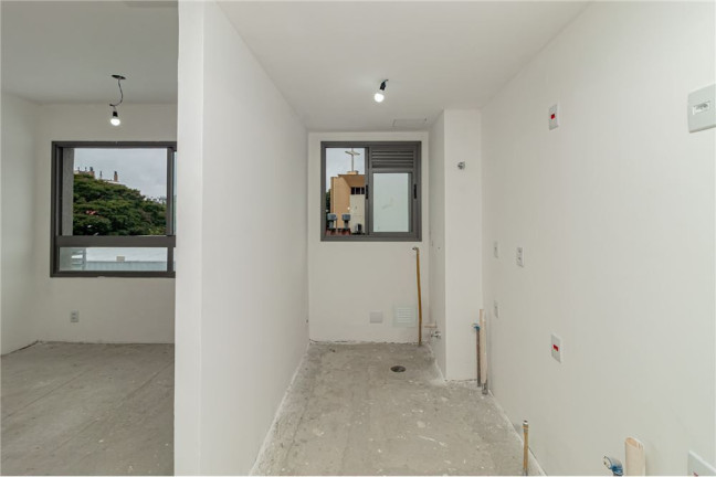 Imagem Imóvel com 2 Quartos à Venda, em Passo Da Areia - Porto Alegre Imagem Imóvel com 2 Quartos à Venda, em Passo Da Areia - Porto Alegre