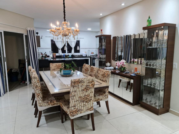 Imagem Casa de Condomínio com 3 Quartos à Venda, 320 m² em Granja Caiapiá - Cotia