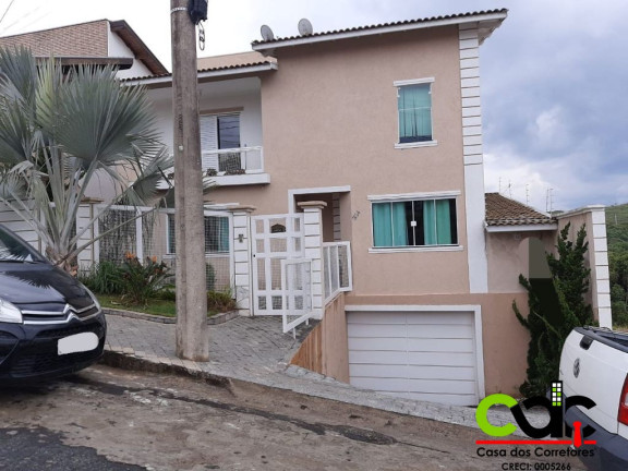 Imagem Sobrado com 3 Quartos à Venda,  em Residencial Morumbí - Poços De Caldas
