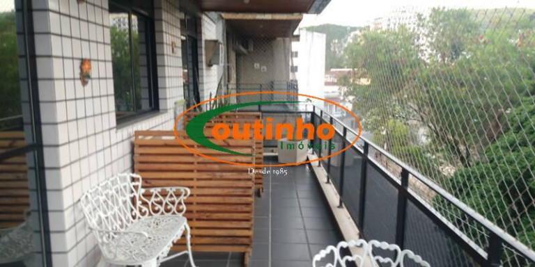 Apartamento com 4 Quartos à Venda, 151 m² em Grajaú - Rio De Janeiro