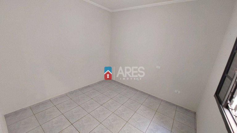 Imagem Casa com 3 Quartos para Alugar, 210 m² em Parque Novo Mundo - Americana Imagem Casa com 3 Quartos para Alugar, 210 m² em Parque Novo Mundo - Americana