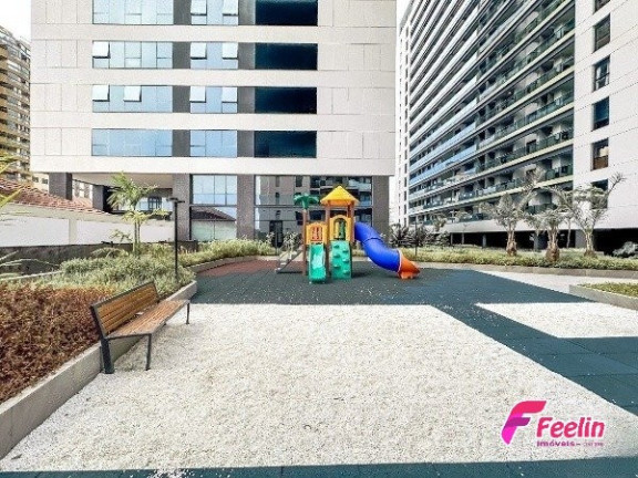 Imagem Apartamento com 2 Quartos à Venda, 73 m² em Centro - Florianópolis