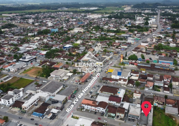 Imagem Terreno à Venda, 1.067 m² em Vila Nova - Joinville Imagem Terreno à Venda, 1.067 m² em Vila Nova - Joinville