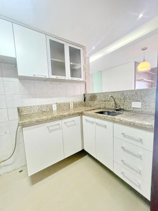 Imagem Apartamento com 3 Quartos à Venda, 82 m² em Pituba - Salvador Imagem Apartamento com 3 Quartos à Venda, 82 m² em Pituba - Salvador