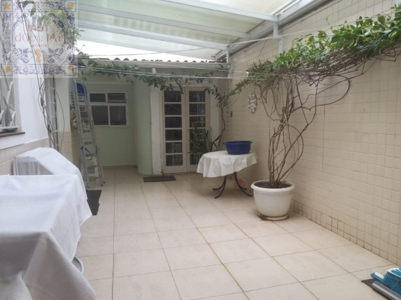 Imagem Sobrado com 3 Quartos à Venda, 163 m² em Boqueirão - Santos