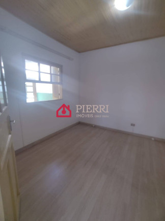 Imagem Casa com 5 Quartos à Venda, 220 m² em Vila Guedes - São Paulo Imagem Casa com 5 Quartos à Venda, 220 m² em Vila Guedes - São Paulo