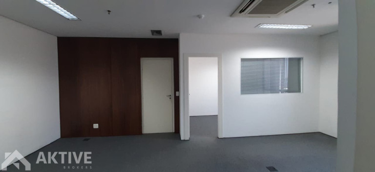 Imagem Sala Comercial à Venda, 51 m² em Alphaville - Barueri Imagem Sala Comercial à Venda, 51 m² em Alphaville - Barueri