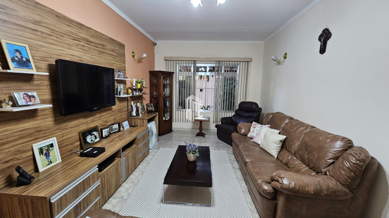 Imagem Casa com 3 Quartos à Venda, 177 m² em Vila Pires - Santo André