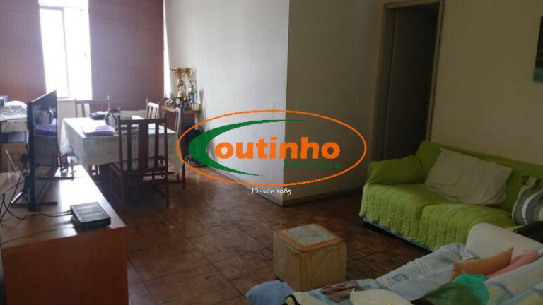 Imagem Apartamento com 3 Quartos à Venda, 102 m² em Tijuca - Rio De Janeiro Imagem Apartamento com 3 Quartos à Venda, 102 m² em Tijuca - Rio De Janeiro