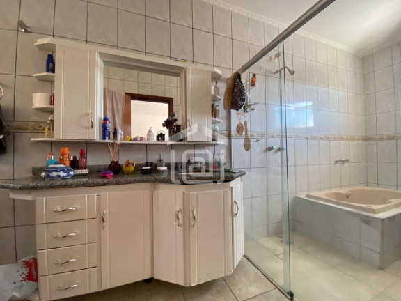 Imagem Sobrado com 3 Quartos à Venda, 250 m² em Jardim Das Azaléias - Poços De Caldas Imagem Sobrado com 3 Quartos à Venda, 250 m² em Jardim Das Azaléias - Poços De Caldas
