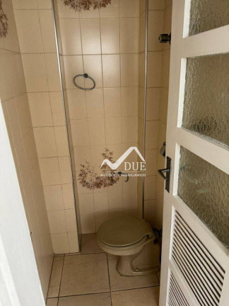 Imagem Apartamento com 3 Quartos à Venda, 137 m² em Gonzaga - Santos