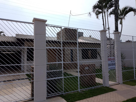 Imagem Casa com 3 Quartos à Venda, 195 m² em Itacorubi - Florianópolis