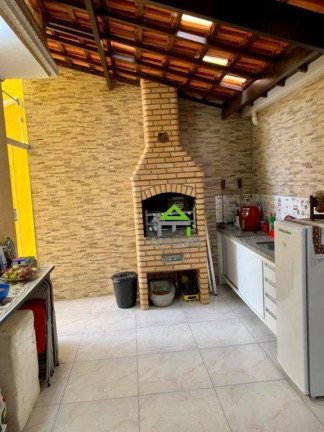 Imagem Casa com 3 Quartos à Venda, 102 m² em Granja Carolina - Cotia