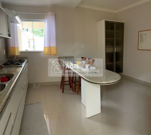 Imagem Casa com 3 Quartos à Venda, 250 m² em Jardim Das Indústrias - São José Dos Campos