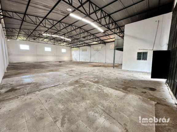 Galpão para Alugar, 648 m² em Paupina - Fortaleza