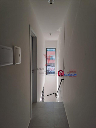 Imagem Sobrado com 2 Quartos à Venda, 72 m² em Serraria - São José Imagem Sobrado com 2 Quartos à Venda, 72 m² em Serraria - São José