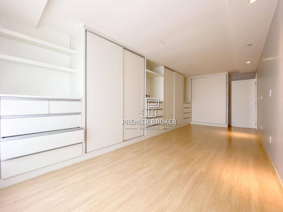 Imagem Casa com 4 Quartos à Venda, 320 m² em Alto - Teresópolis Imagem Casa com 4 Quartos à Venda, 320 m² em Alto - Teresópolis