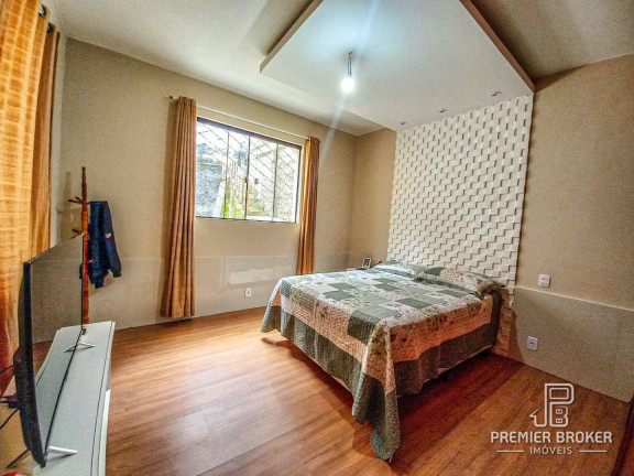 Imagem Casa com 6 Quartos à Venda, 193 m² em Várzea - Teresópolis Imagem Casa com 6 Quartos à Venda, 193 m² em Várzea - Teresópolis