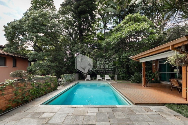 Imagem Casa com 4 Quartos à Venda, 490 m² em Cidade Jardim - São Paulo Imagem Casa com 4 Quartos à Venda, 490 m² em Cidade Jardim - São Paulo