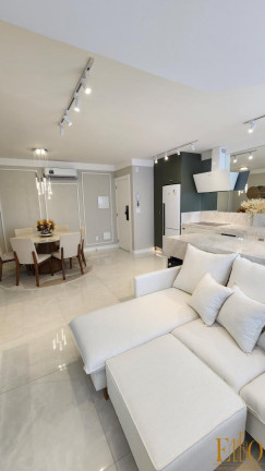 Imagem Apartamento com 2 Quartos à Venda, 78 m² em Centro - Balneário Camboriú Imagem Apartamento com 2 Quartos à Venda, 78 m² em Centro - Balneário Camboriú