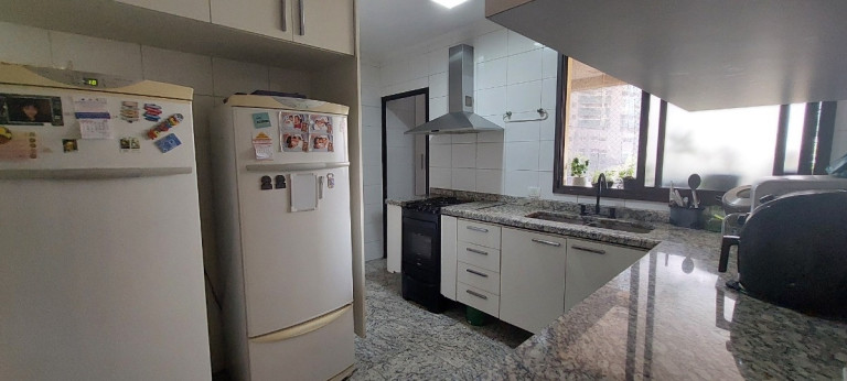Imagem Apartamento com 3 Quartos à Venda, 220 m² em Vila Suzana - São Paulo Imagem Apartamento com 3 Quartos à Venda, 220 m² em Vila Suzana - São Paulo