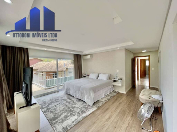 Imagem Casa com 4 Quartos à Venda, 386 m² em Aldeia Da Fazendinha - Carapicuíba Imagem Casa com 4 Quartos à Venda, 386 m² em Aldeia Da Fazendinha - Carapicuíba