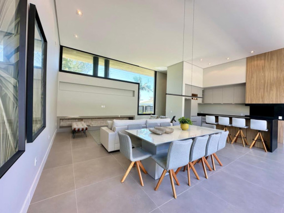 Imagem Casa com 4 Quartos à Venda, 324 m² em Atlantida - Capao Da Canoa