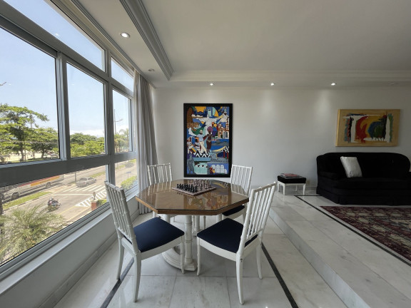 Apartamento com 3 Quartos à Venda, 205 m² em Boqueirão - Santos