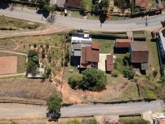 Imagem Casa com 4 Quartos à Venda, 800 m² em Ipiabas - Barra Do Piraí Imagem Casa com 4 Quartos à Venda, 800 m² em Ipiabas - Barra Do Piraí