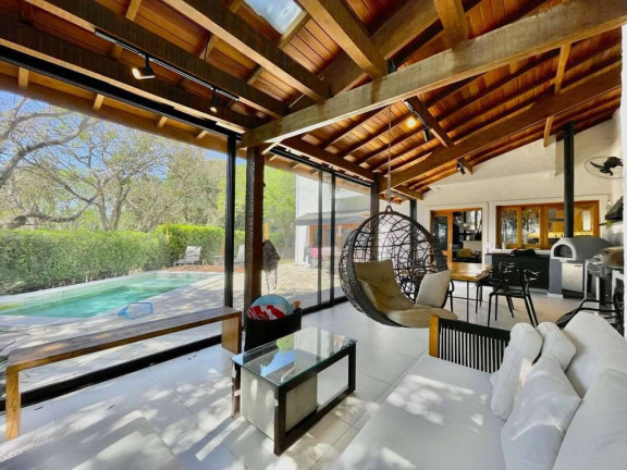 Casa de Condomínio com 5 Quartos à Venda,  em Golf Gardens - Carapicuíba