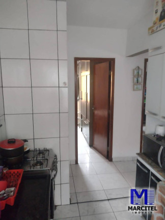 Imagem Apartamento com 2 Quartos à Venda,  em Vila Merces - Carapicuíba