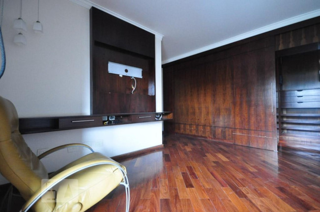Imagem Imóvel com 4 Quartos à Venda, 225 m² em Vila Suzana - São Paulo Imagem Imóvel com 4 Quartos à Venda, 225 m² em Vila Suzana - São Paulo