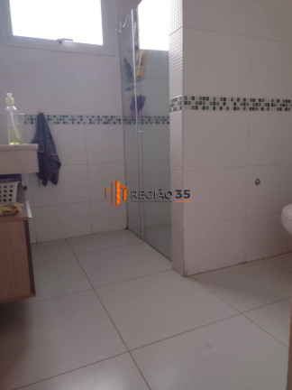 Imagem Casa com 3 Quartos à Venda, 158 m² em Jardim Ipê - Poços De Caldas