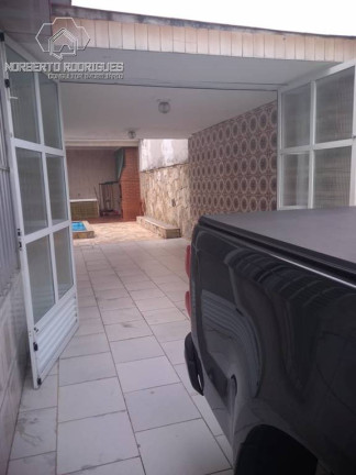 Imagem Casa com 2 Quartos à Venda, 115 m² em Guilhermina - Praia Grande