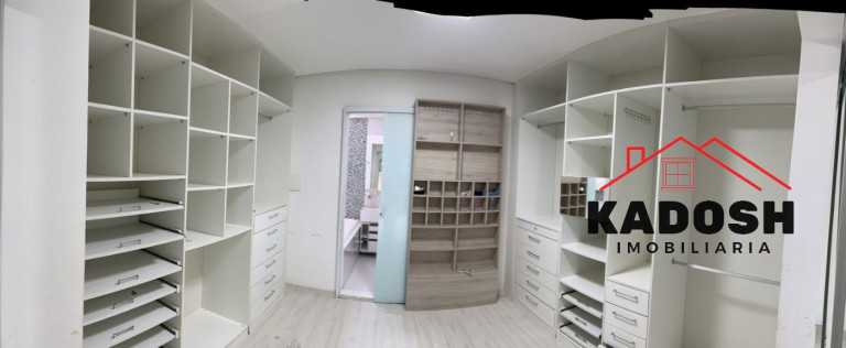 Imagem Casa com 3 Quartos à Venda, 200 m² em Santa Mônica - Feira De Santana Imagem Casa com 3 Quartos à Venda, 200 m² em Santa Mônica - Feira De Santana
