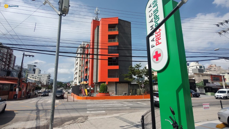 Imagem Apartamento com 2 Quartos à Venda, 74 m² em Agronômica - Florianópolis