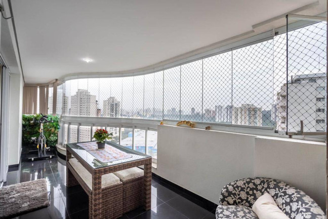 Imagem Apartamento com 3 Quartos à Venda, 185 m² em Vila Sofia - São Paulo