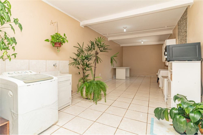 Imagem Casa com 3 Quartos à Venda,  em Sarandi - Porto Alegre