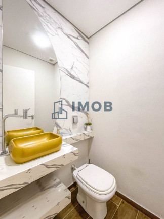 Imagem Casa com 3 Quartos à Venda, 130 m² em Escolinha - Guaramirim Imagem Casa com 3 Quartos à Venda, 130 m² em Escolinha - Guaramirim