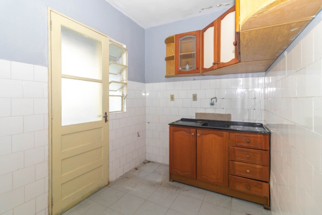 Imagem Imóvel com 1 Quarto à Venda, em Jardim Planalto - Porto Alegre Imagem Imóvel com 1 Quarto à Venda, em Jardim Planalto - Porto Alegre