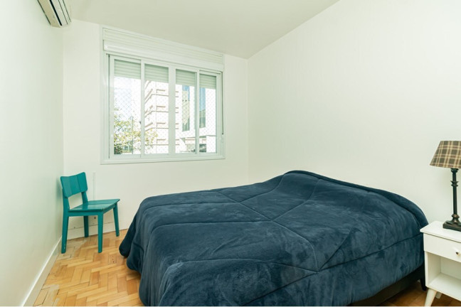 Imagem Imóvel com 3 Quartos à Venda,  em Moinhos De Vento - Porto Alegre