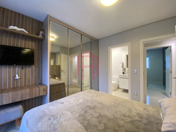 Imagem Apartamento com 4 Quartos à Venda, 137 m² em Centro - Balneário Camboriú Imagem Apartamento com 4 Quartos à Venda, 137 m² em Centro - Balneário Camboriú