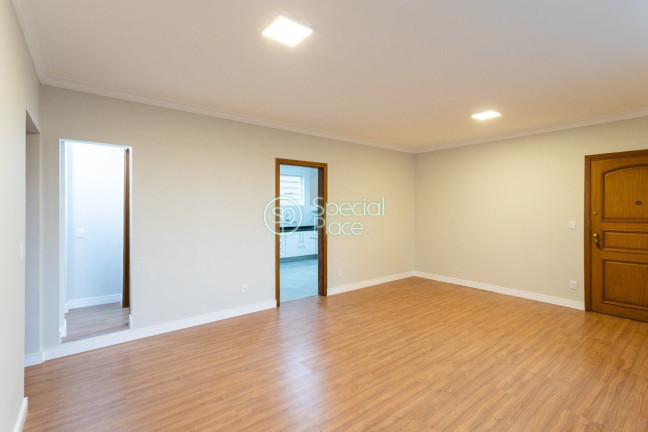 Imagem Apartamento com 3 Quartos à Venda, 250 m² em Jardim Paulista - São Paulo