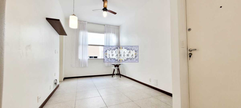 Imagem Apartamento com 2 Quartos à Venda, 65 m² em Copacabana - Rio De Janeiro Imagem Apartamento com 2 Quartos à Venda, 65 m² em Copacabana - Rio De Janeiro