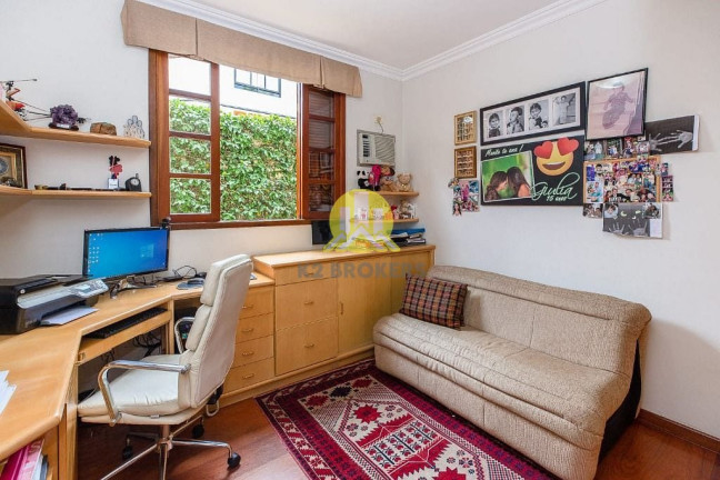 Imagem Casa com 5 Quartos à Venda, 420 m² em Jardim Das Bandeiras - São Paulo Imagem Casa com 5 Quartos à Venda, 420 m² em Jardim Das Bandeiras - São Paulo