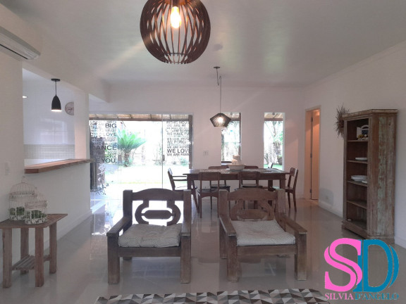 Imagem Casa de Condomínio com 3 Quartos à Venda, 180 m² em Horto Florestal - Ubatuba Imagem Casa de Condomínio com 3 Quartos à Venda, 180 m² em Horto Florestal - Ubatuba