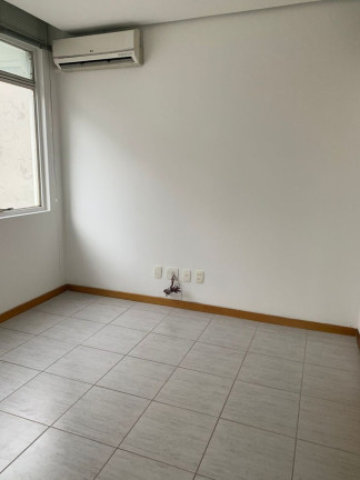 Imagem Imóvel à Venda, 37 m² em Tristeza - Porto Alegre Imagem Imóvel à Venda, 37 m² em Tristeza - Porto Alegre