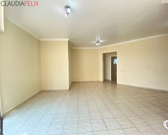 Imagem Imóvel com 5 Quartos à Venda, 204 m² em Tupi - Praia Grande Imagem Imóvel com 5 Quartos à Venda, 204 m² em Tupi - Praia Grande