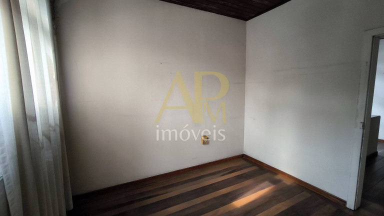 Imagem Casa com 4 Quartos à Venda, 290 m² em Centro - São José